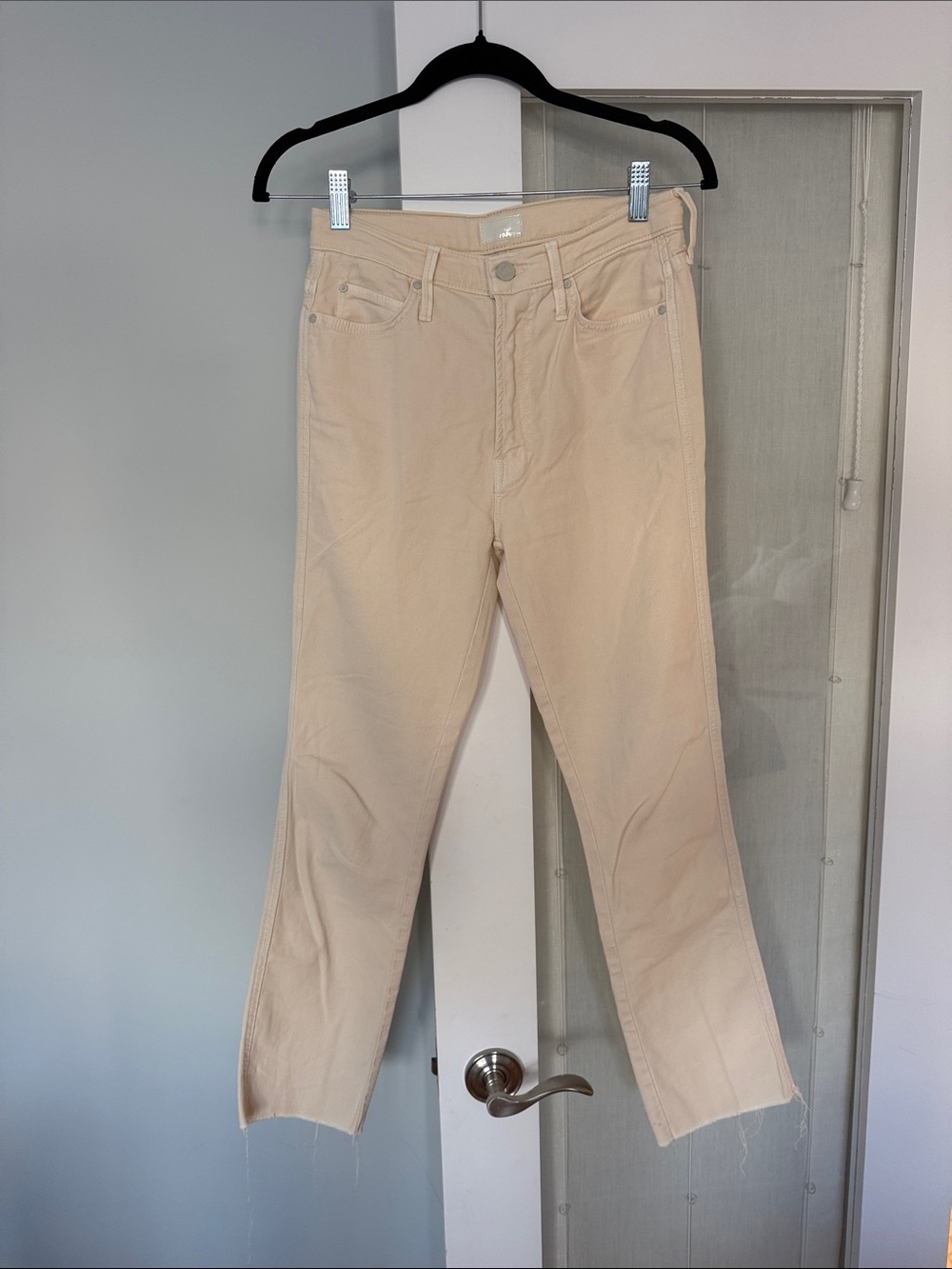 MOTHER Beige Cropped Ankle Jeans